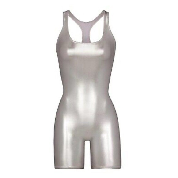 Skims Metallic Silver Racerback Cycle Suit Size L New with tags - Picture 2 of 4